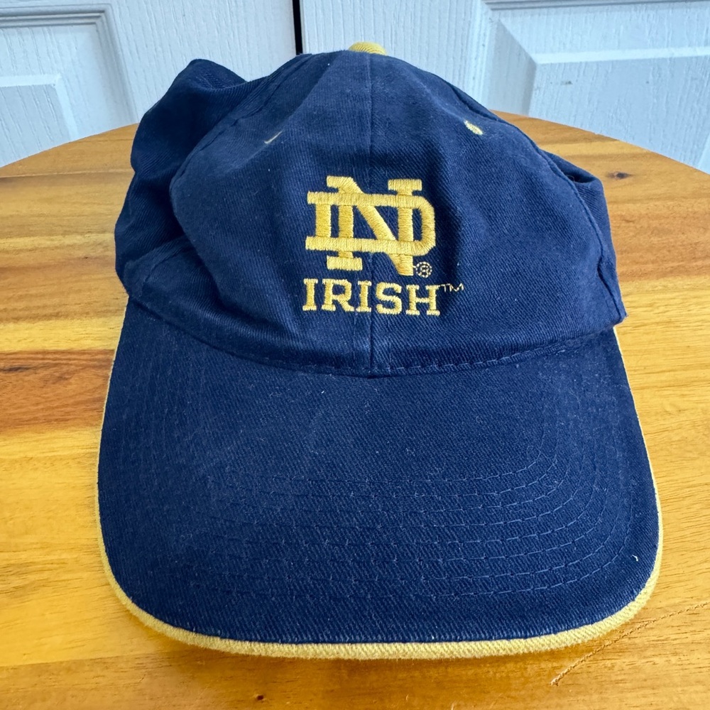 Signatures University of Notre Dame‎ Fighting Irish hat OSFM